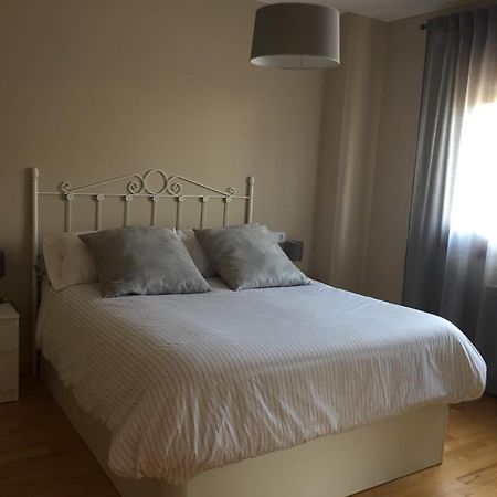 Precioso Adosado A 5 Minutos De La Playa De Mino Villa Dış mekan fotoğraf